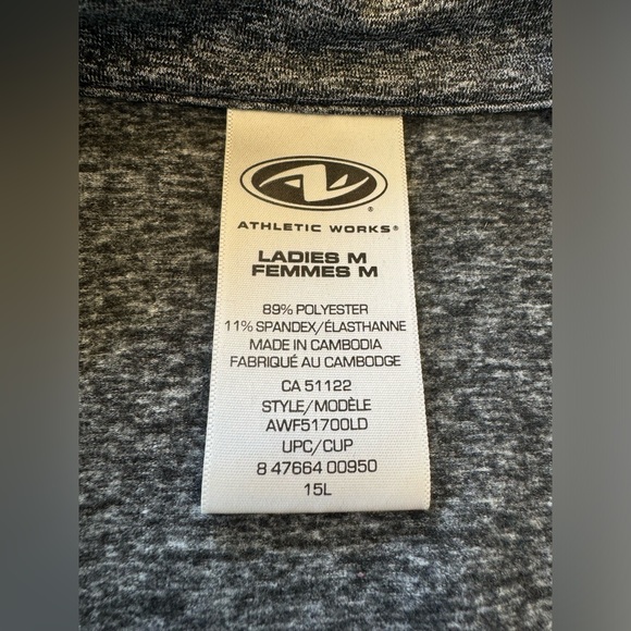 Athletic Works Longsleeve Quarter Zip Top - Picture 6 of 12